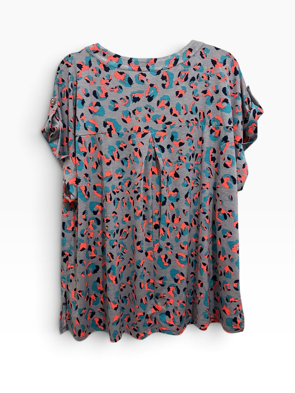 Dear Scarlett Grey Short Sleeve Tee with Teal & Coral Leopard Print - Picture 2 of 5